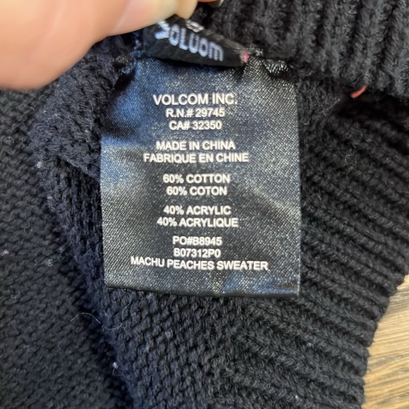 Volcom Machu Peaches Sweater S Geometric Black Orange Striped Festival Cozy Warm - Picture 12 of 12